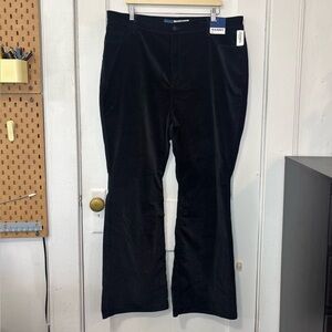 NWT Old Navy Women's Black Velvet Higher High-Rise Flare Pants, Plus Size 20